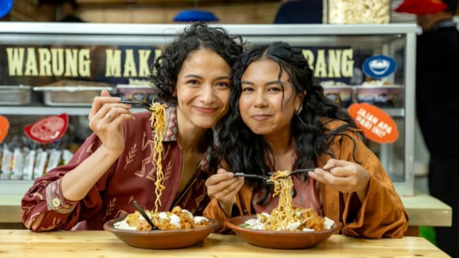 Dari Nasi Kuning hingga Gado-Gado: Bagaimana Makanan Menjadi Bahasa Tersembunyi dalam Film Indonesia