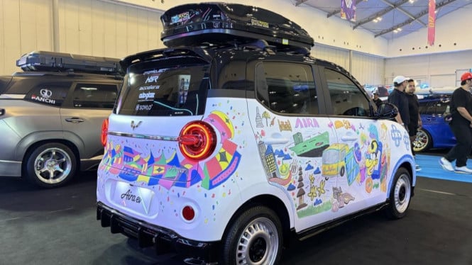 Seni Bertemu Teknologi: Mobil Listrik Bergambar Batik Ini Jadi Bintang di IMX 2026