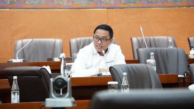Survei Kinerja Menteri Jadi Medan Pertempuran Politik? Golkar Minta Evaluasi Dilepas dari Kepentingan Pribadi