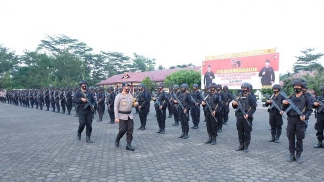 Polri Kerahkan Brimob Lampung dan Water Cannon untuk Genjot Penanganan Karhutla Sumsel