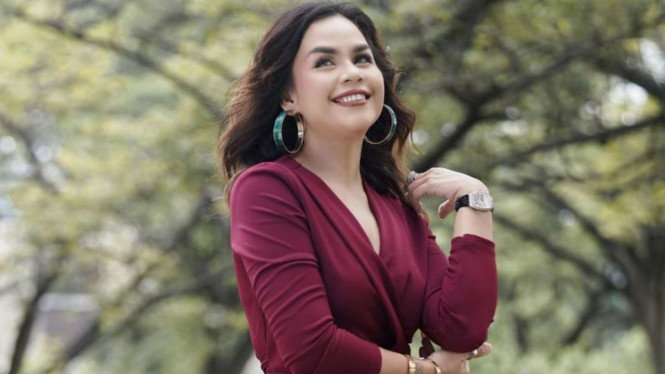 Melaney Ricardo Buka Rahasia Persiapan Matang Jadi MC Pernikahan Eksklusif: Teliti Hingga Detail Nama Tamu VIP