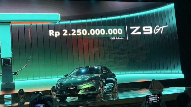 Guncangan Pasar Otomotif Global: Danza Z9 GT Bersaing, Eropa Siap Perang Dagang, dan Revolusi Tes Mobil Listrik