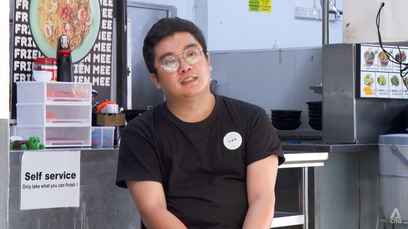 Dari Gaji Fantastis IT hingga Dapur Sempit: Kisah Berani Alvin Tan Pilih Mie Hokkien daripada Zona Nyaman