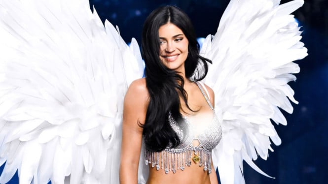 Rp800 Miliar untuk Satu Gaun: Kisah Fantastis Fantasy Bra Kylie Jenner yang Memecahkan Rekor