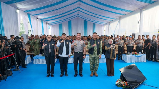 Kapolri Apresiasi Bobby Nasution Jadi Gubernur Pertama Larang ASN Gunakan Vape di Sumut