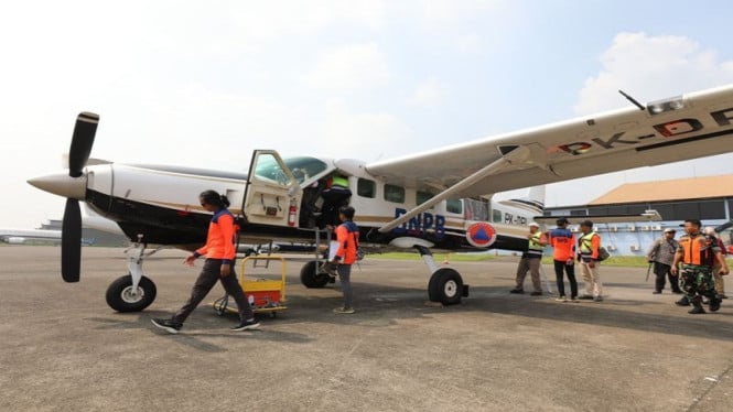 Hujan Buatan Jadi Senjata Ampuh BNPB Lawan Kebakaran Hutan Jatim, Seribu Ton Garam Dilepas ke Udara