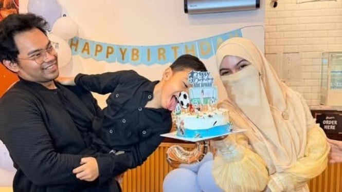 Demi Senyum Afnan, Insanul Fahmi dan Wardatina Mawa Buktikan Cinta Orang Tua Tak Kenal Perceraian