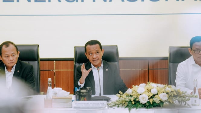 Bahlil Siap Dirikan PLTN di Batam, Buntut Tekanan Singapura-Malaysia Soal Keamanan Nuklir