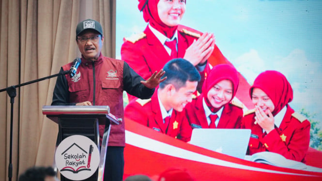Gus Ipul Gerakkan Strategi Bersama untuk Selamatkan Sekolah Rakyat dari Krisis Identitas
