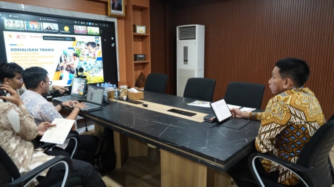 Wamendagri Ketat Awasi Operasional MBG, Ribuan Sertifikat SPPG Siap Diaudit Akhir Tahun