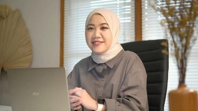 Nadia Omara Cetak Rekor 57 Juta Views! Berapa Sih Duit yang Masuk ke Kantongnya?
